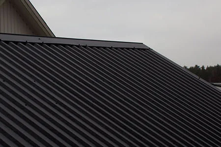 23. Byte av plegeltak pa╠e verkstad